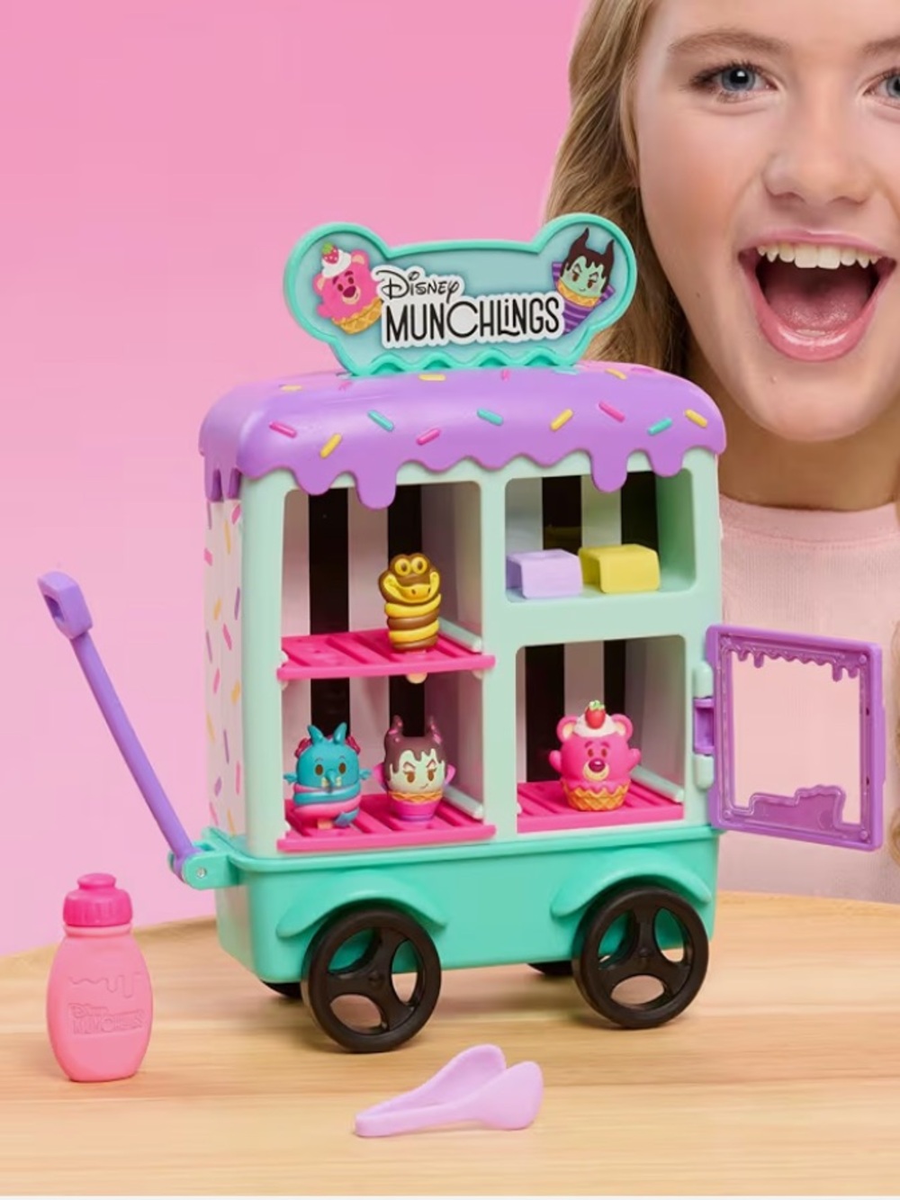 Disney NWT Munchlings Ice Cream Cart 10 Piece Color Changing Figure Playset - Picture 4 of 13